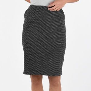 Armani pencil skirt black and white polka dots, back slit size 6
